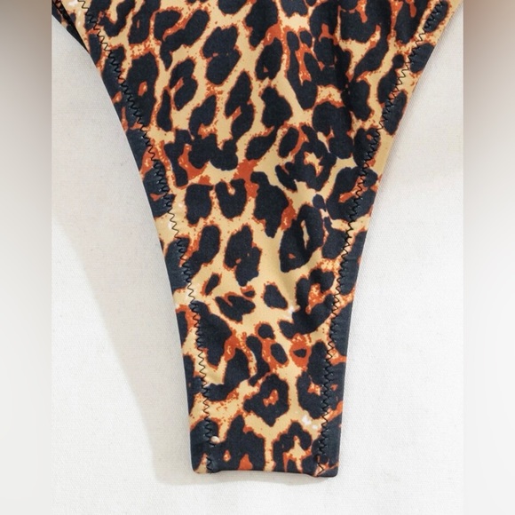 NWT Leopard Print Frill Trim Top & Side Tie Bottom Bikini Swimsuit Set L - Picture 6 of 7